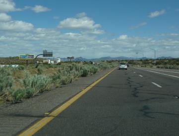 NL I-40 1750 E/O BLAKE RANCH RD MP 66