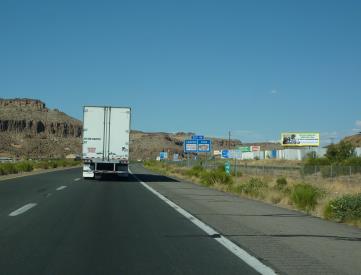 SL I-40 3.6 MI W/O KINGMAN MP 46