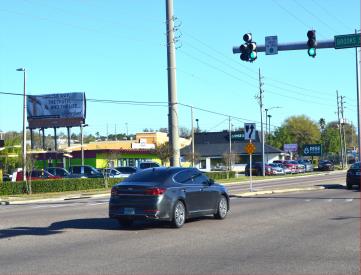 US 41 W/S .8 MI N/O CR 484
