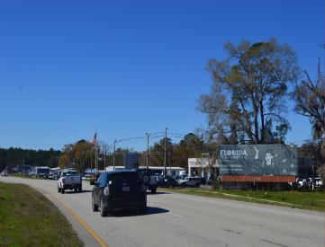 US 301 W/S 1.2 MI S/O SR 100