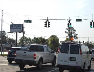 US 441 E/S .2 MI. N/O S.E. 110 TH.