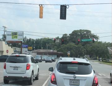 E/S WHITE BLUFF S/O MONT XRD F/N