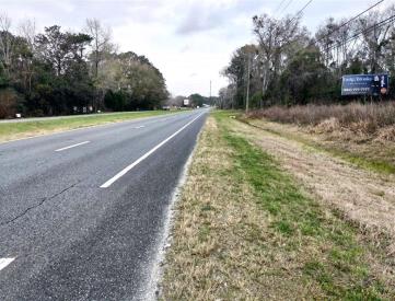 E/S HWY 27 N. 1/10MI N/O CR159