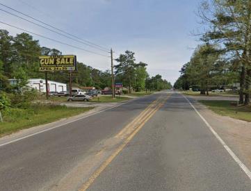 E/S WOODVILLE HWY .25 MI S/O LUTTERLOH