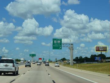 E/S I-35 N/O LOOP 121 FS