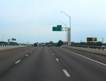 S/S I-14 E/O SIMMONS RD FW