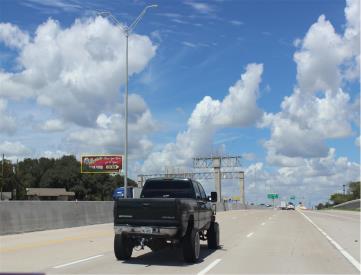 W/S I-35 2 BLKS N/O E WACO DR FS