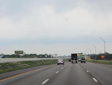 S/S I-14 .7 MI E/O PADDY HAMILTON FE