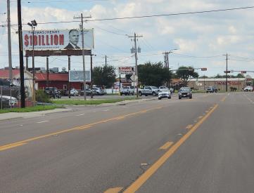 SS HWY. 44, W/O HWY. 281 BUS. FE