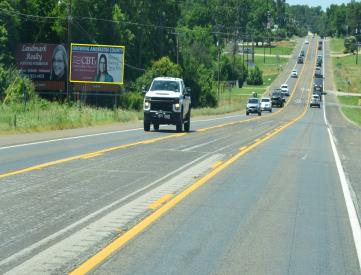 US 287S W/S 1.2 MILES S/O LOOP 256 FS