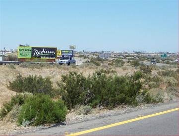 S/S I-8 1600' E/O ARABY RD F/E