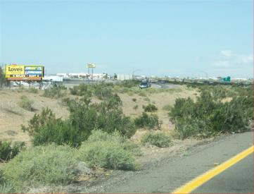 S/S I-8 800' E/O ARABY RD F/E