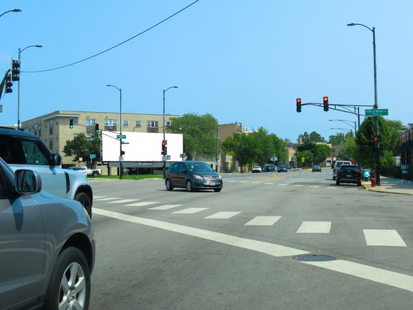 Lincoln Av ES 10ft W/O Rockwell St F/N - 2