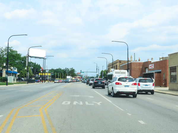 Cicero Av WS 8ft N/O North Av F/S - 1