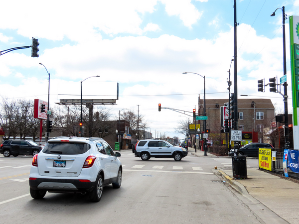 Kedzie Av ES 122ft S/O Cermak Rd F/N - 1