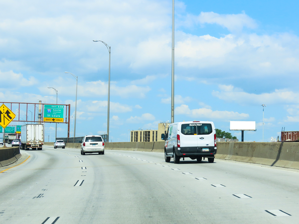 I-90/I-94 Dan Ryan Xwy ES 100ft N/O I-55 Stevenson Xwy F/S - 1