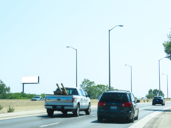 I-94 Bishop Ford Xwy ES 0.3mi N/O 103rd St F/N - 2