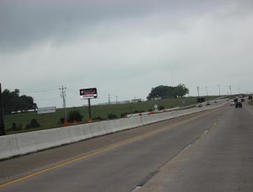 S/S HWY 290 1.3 M E/O HWY 36