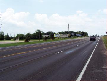 E/S FM2818 .2 N/O TURKEY CREEK F/N