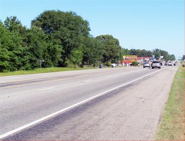E/S US 69N 1.6 MILES N/O LOOP 287 F/N