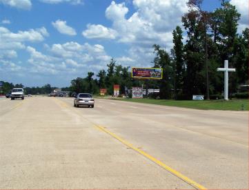S/S 105, 1 MI W/O SAN JACINTO RIVER RH