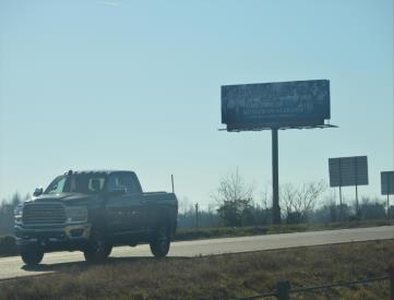 E/S I-65 N. @ M.P. 205.7 CLANTON F/N