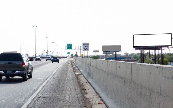I-17 NS 500ft W/O 15th Ave F/E - 1