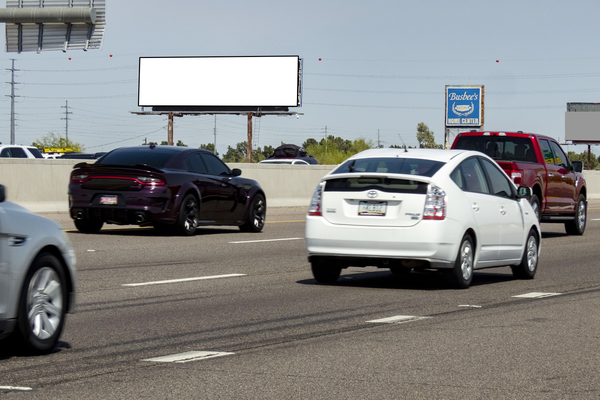 I-10 NS 2.25mi W/O Loop 303 F/W - 1