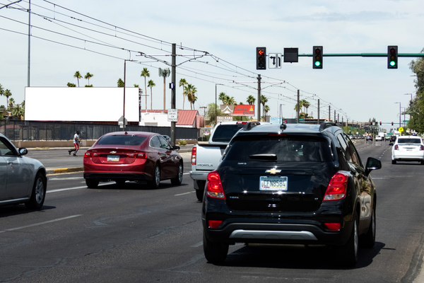 Camelback Rd SS 10ft W/O 11th Ave F/E - 2