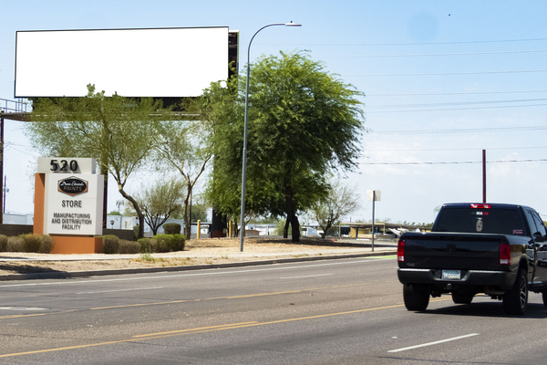 67th Ave WS 2600ft S/O Van Buren St F/S - 2