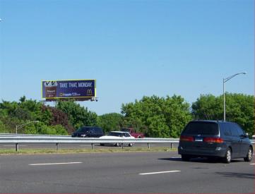 RT 8/25 N/B@509 LINDLEY ST FS, BRIDGEPRT