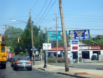 HUNTINGTON TPK @ E MAIN ST BPORT