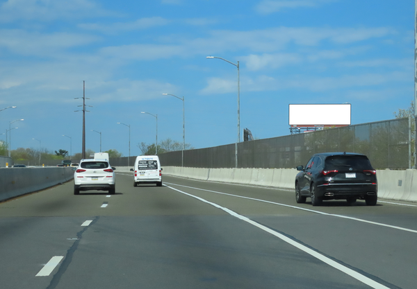 US 1 Roosevelt Xwy WS 25ft S/O Greene St F/N - 1