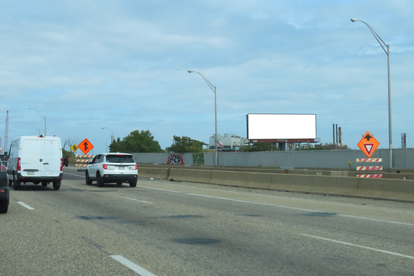 I-95 ES 50ft S/O Lefevre St F/S - 1