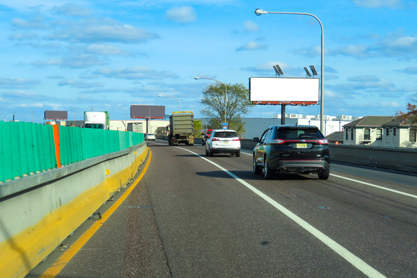 I-95 ES 1000ft N/O Bridge St F/S - 1