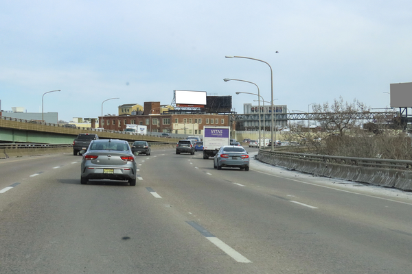 I-95 WS 50ft N/O Frankford Av F/S - 1