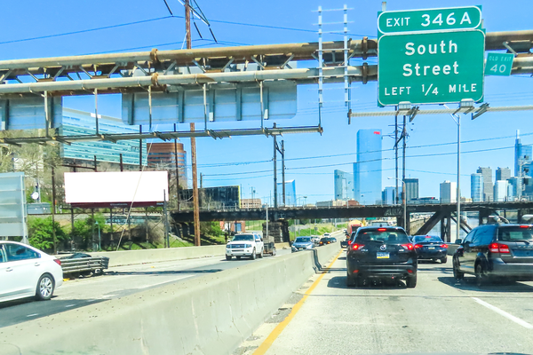 I-76 Schuylkill Xwy SS 0.3mi E/O South St F/E - 1