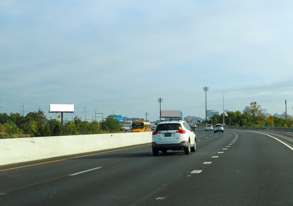 I-95 WS 1mi S/O Maryland Av Exit 6 F/S - 1