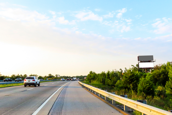SR 1 WS 1.3mi S/O SR 299 exit F/N - 2
