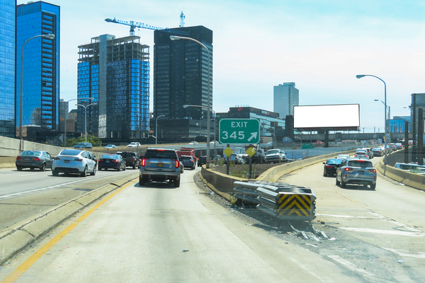 I-76 Schuylkill Xwy SS 1000ft E/O I-676 Vine St Xwy F/W - 1