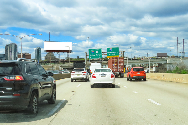 I-76 Schuylkill Xwy SS 1000ft E/O I-676 Vine St Xwy F/E - 1