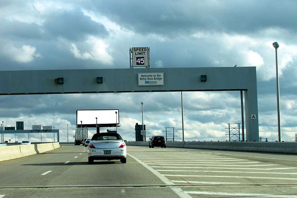 Betsy Ross Br SS 0.75mi E/O I-95 F/W - 2