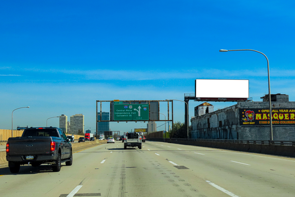I-95 ES 200ft S/O Washington Av F/S - 2