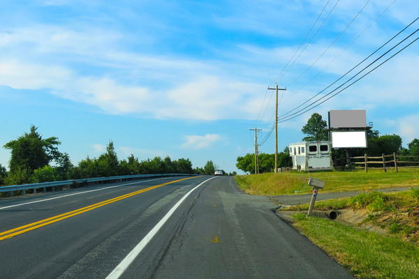 US 13 SR 1 WS 1.7mi S/O SR 299 F/N - 2