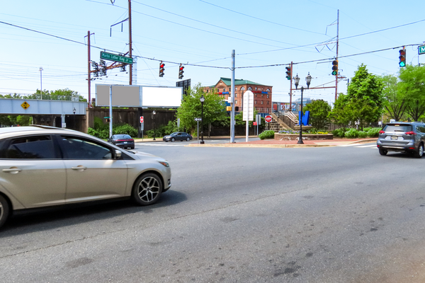 SR 48 MLK Blvd SS 20ft W/O South Market St F/E - 1