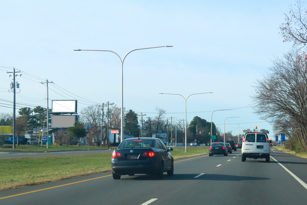 US 40 SS 0.1mi E/O Church Rd F/E - 3