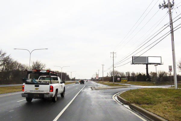 US 40 SS 0.2mi E/O Church Rd F/W - 2