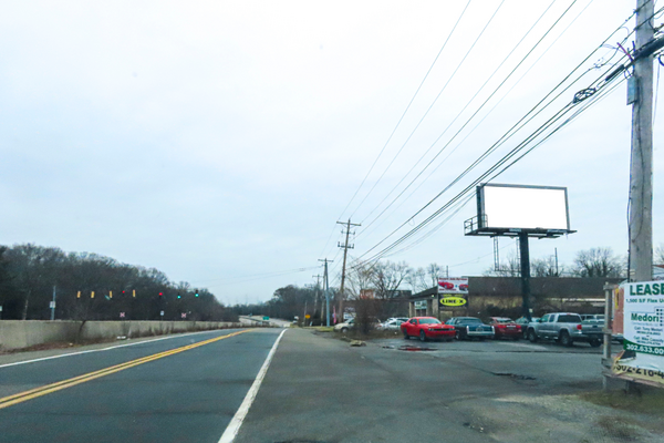 SR 273 SS 1.1mi E/O Marrows Rd F/W - 1