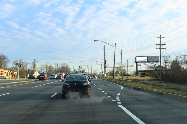 Rt. 4/7 Newport Christiana Rd SS 100ft E/O St. James Church Road F/W - 1