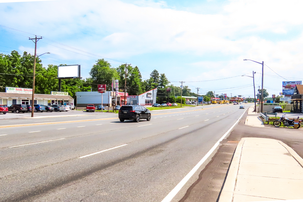 SR 2 Kirkwood Hwy NS 0.1mi W/O Duncan Rd F/W - 2